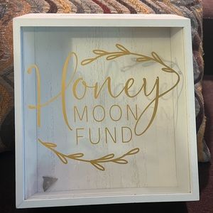 Honeymoon Fund box